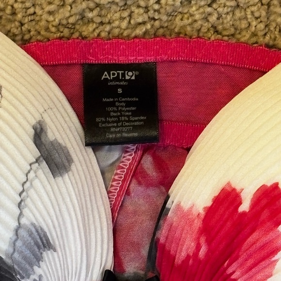 Women's Apt. 9® Stretch Lace Baby Doll Nightgown - Size Small - Picture 8 of 9